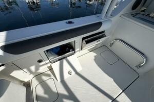 29ft World Cat Yacht For Sale