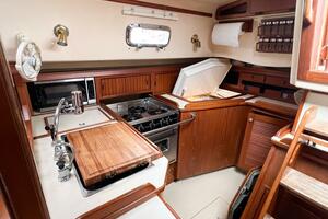 DELICIA 40ft Island Packet Yacht For Sale