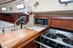 DELICIA 40ft Island Packet Yacht For Sale