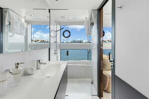 Lady Lion 95ft Princess Yacht For Sale