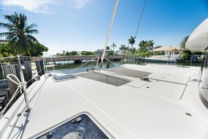 2017-lagoon-42-sail-9886474-20250729063027361-1.jpg