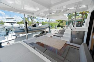 2017-lagoon-42-sail-9886474-20250729063005132-1.jpg