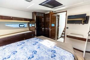 2019 Prestige 590 Fly 'New Heart' - VIP Guest Stateroom