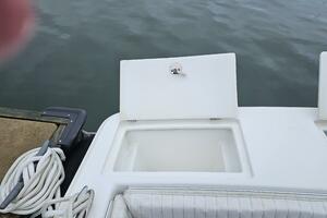24ft Topaz Yacht For Sale