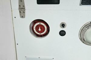 24ft Topaz Yacht For Sale