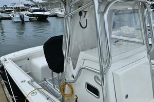 24ft Topaz Yacht For Sale