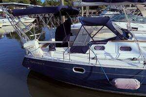 1999 Jeanneau 36.2 Sun Odyssey thumbnail 6