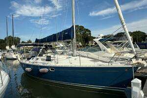 1999 Jeanneau 36.2 Sun Odyssey thumbnail 4