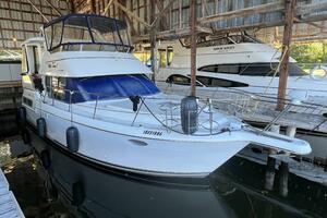 WILD THING IV 35ft Carver Yacht For Sale