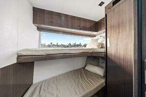 2025 Galeon 50 FLY thumbnail 21