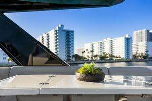 2025 Galeon 50 FLY thumbnail 49