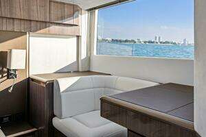 2025 Galeon 50 FLY thumbnail 43