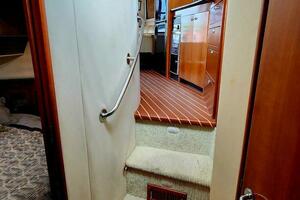 Still Waters 45ft Carver Yacht For Sale