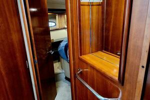 Still Waters 45ft Carver Yacht For Sale