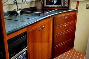 Still Waters 45ft Carver Yacht For Sale