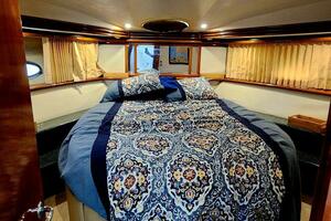 Still Waters 45ft Carver Yacht For Sale