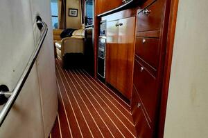 Still Waters 45ft Carver Yacht For Sale