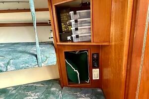 Dirty s Girl  32ft Albemarle Yacht For Sale