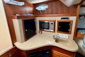 Dirty s Girl  32ft Albemarle Yacht For Sale