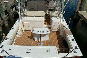2004 Albemarle 320 Express Fisherman thumbnail 17