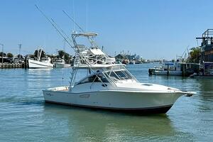 Dirty s Girl  32ft Albemarle Yacht For Sale