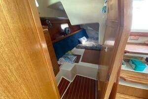 1999 Catalina 36 MKII thumbnail 23