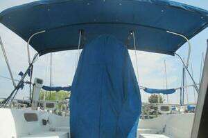 1999 Catalina 36 MKII thumbnail 6