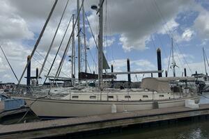 Pelicano 44ft Island Packet Yacht For Sale