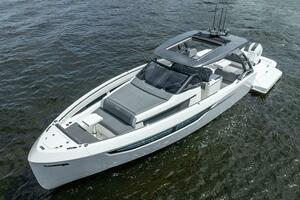 45FT (13.72M) LIMITLESS SEAS