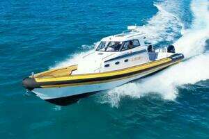 Lizzie 2020 Protector Targa 380 Yacht For Sale in Miami Beach FL