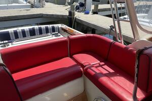 Beyond The Sea 29ft Hunt Yacht For Sale