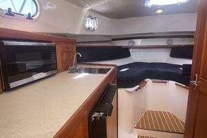 Beyond The Sea 29ft Hunt Yacht For Sale