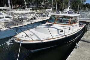Beyond The Sea 29ft Hunt Yacht For Sale