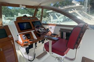 Beyond The Sea 29ft Hunt Yacht For Sale