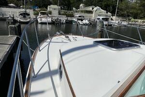 Beyond The Sea 29ft Hunt Yacht For Sale