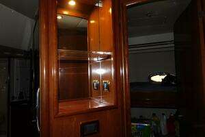2002 Carver 570 Voyager Pilothouse thumbnail 30