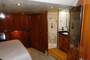 Waterdog 57ft Carver Yacht For Sale