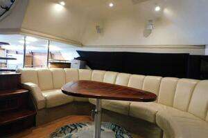 2002 Carver 570 Voyager Pilothouse thumbnail 19
