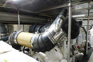 2002 Carver 570 Voyager Pilothouse thumbnail 60