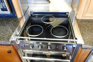 2002 Carver 570 Voyager Pilothouse thumbnail 15