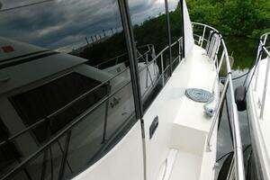 2002 Carver 570 Voyager Pilothouse thumbnail 41