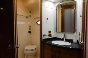 Waterdog 57ft Carver Yacht For Sale