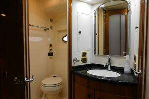 2002 Carver 570 Voyager Pilothouse thumbnail 33