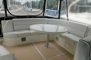 Waterdog 57ft Carver Yacht For Sale