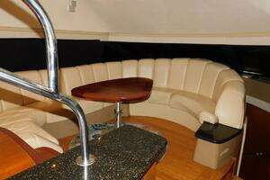 2002 Carver 570 Voyager Pilothouse thumbnail 18