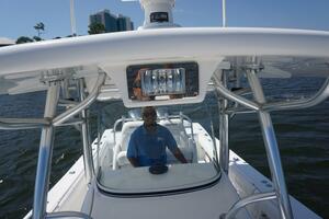 Past Time 32ft Regulator Yacht For Sale