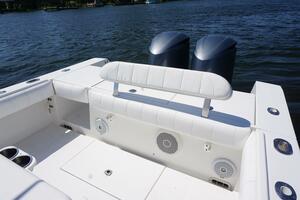 Past Time 32ft Regulator Yacht For Sale