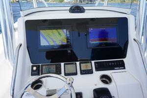 Past Time 32ft Regulator Yacht For Sale