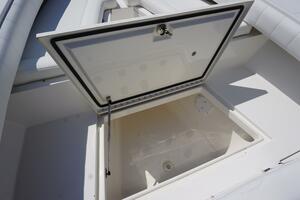 Past Time 32ft Regulator Yacht For Sale