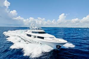 YES 112ft Westport Yacht For Sale